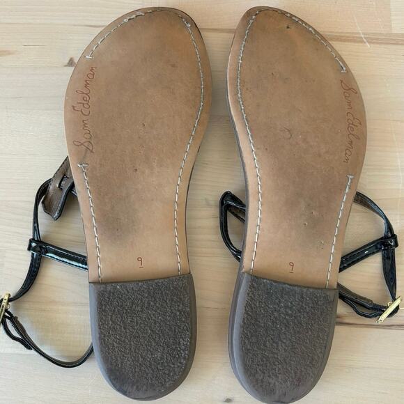 Sam Edelman Faux Patent Leather Black Thong Buckle Sandals W9 - Picture 4 of 6